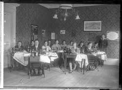 Frkn. Klingborg Singers sykurs - klicka f�r att f�rstora