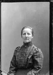 Ida Huss (fj), Portr�tt, kvinna, Fjugesta - klicka f�r att f�rstora
