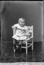 Karl Anderson, flicka - klicka f�r att f�rstora