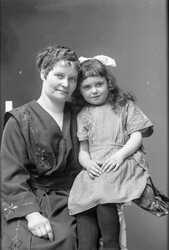 Fru Pauline Erikson - klicka för att förstora Fru Pauline Erikson - klicka för att förstora