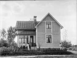 Ok�nt hus - klicka f�r att f�rstora