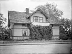 Ok�nt hus - klicka f�r att f�rstora