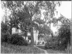 Sophies f�r�ldrahem - klicka f�r att f�rstora