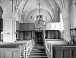 Eklund, interi�r Edsbergs kyrka - klicka f�r att f�rstora
