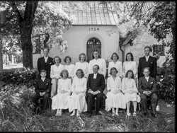 Konfirmandgrupp 1950-tal - klicka f�r att f�rstora
