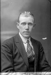 Elof Peterson - klicka f�r att f�rstora