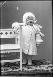 Kantor Sixten Peterson, flicka - klicka f�r att f�rstora