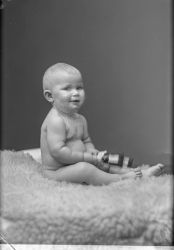 Harry Erikson, flicka - klicka f�r att f�rstora