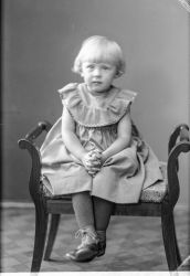 Karl Ignell, flicka - klicka f�r att f�rstora