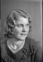 Gunhild Person - klicka f�r att f�rstora
