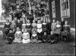 Fr�ken Ruth Anderson skolgrupp - klicka f�r att f�rstora