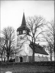 Hackvad kyrka - klicka f�r att f�rstora
