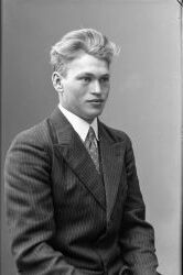 Nils Norman - klicka f�r att f�rstora