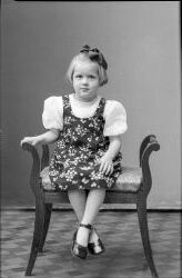Fru Lisa Nilson flicka - klicka f�r att f�rstora