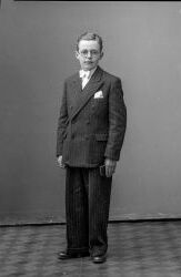 Yngve Peters�n - klicka f�r att f�rstora