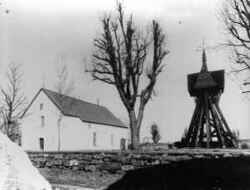 Kr�cklinge kyrka - klicka f�r att f�rstora