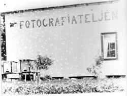 Exteri�r, fotoatelj� - klicka f�r att f�rstora