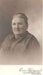 Karolina Andersson 1860-1933 - klicka f�r att f�rstora
