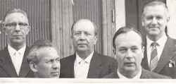Fr�n v�nster Holger Sahlkvist, Martin �stling, Samuel Larsson, Gunnar Titus och Birger Fintling - klicka f�r att f�rstora