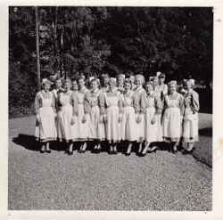 Barnsk�terskeexamen - klicka f�r att f�rstora
