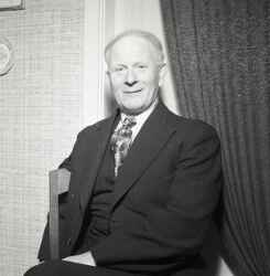 Ernst Sirsj� under sin 50-�rsdag - klicka f�r att f�rstora