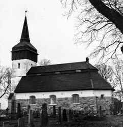Hackvad kyrka - klicka f�r att f�rstora