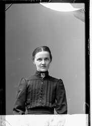 Syster Anna Anderson - klicka f�r att f�rstora