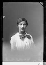 Ester Janson - klicka f�r att f�rstora