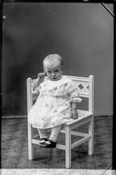 Ernst Anderson flicka - klicka f�r att f�rstora