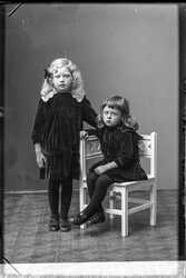 Hjal. Erikson barn - klicka f�r att f�rstora