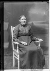 Fru Mathilda Peterson - klicka f�r att f�rstora