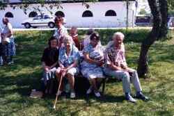 Utflykt med V�stern�rkes hembygdsf�rening  - klicka f�r att f�rstora