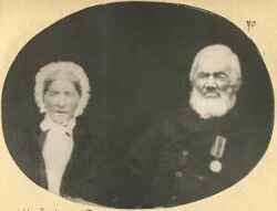 Nils Gabriel Roth i G�rkilen, f�dd 1792 och d�d den 29 augusti 1885, till h�ger, med hustrun Anna Lisa f�dd Enh�rning, d�d den 5 september 1885, var John Roths farf�r�ldrar - klicka f�r att f�rstora