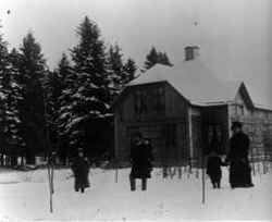 Byggnad av tr� - klicka f�r att f�rstora