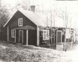 Baggetorps Missionshus invigdes 1910. - klicka f�r att f�rstora