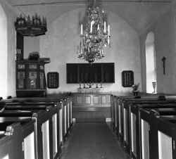 Täby kyrka - klicka f�r att f�rstora