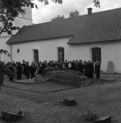 Begravningen av David Stenström i Fjugesta - klicka f�r att f�rstora