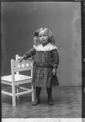 Gustaf Johanson flicka - klicka f�r att f�rstora